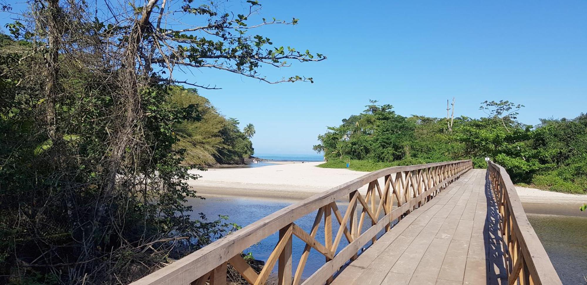 Pousada Parcel Das Ilhas Barra do Sahy Esterno foto